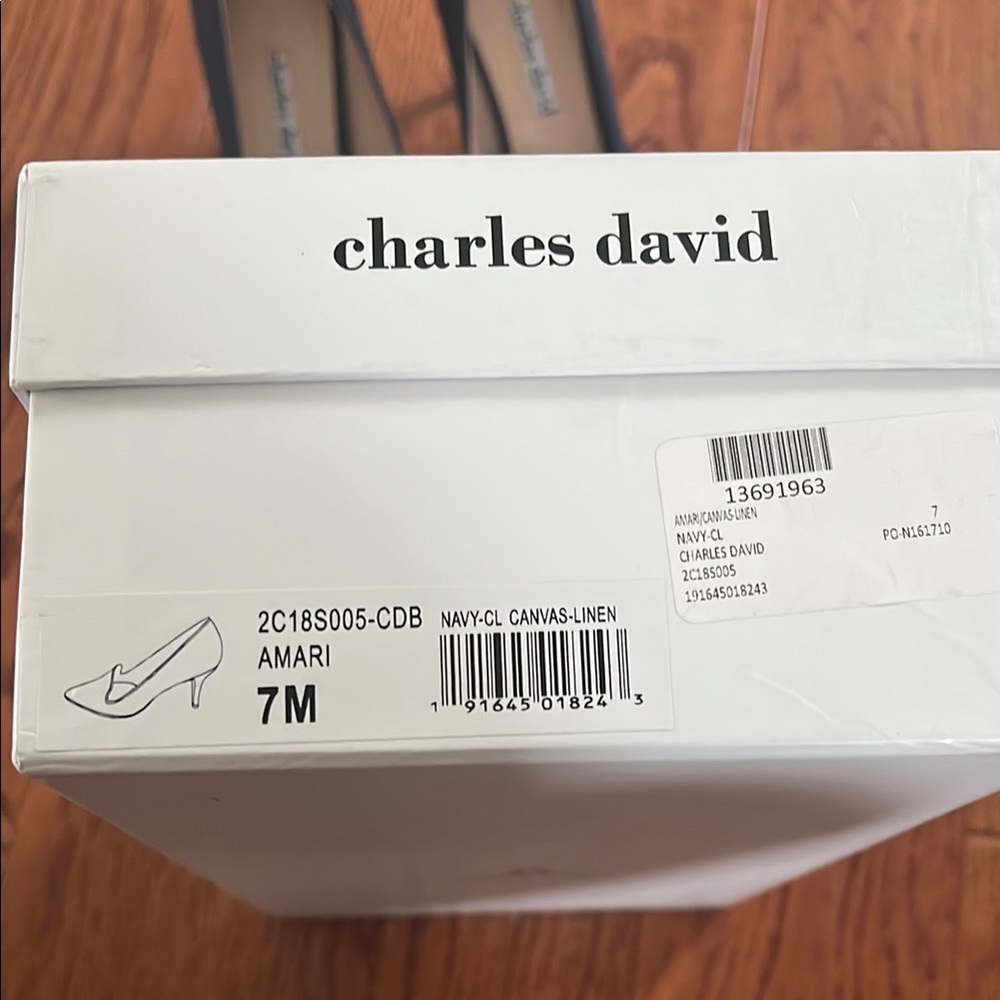 Charles David Amari Blue Pointed-Toe Heels - Picture 9 of 10